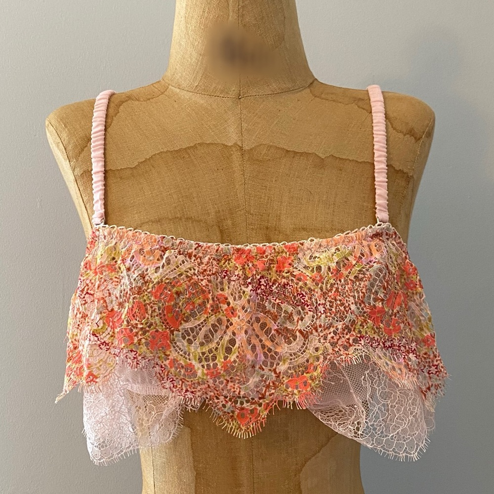Victoria’s Secret Soft Pink Bralette size S